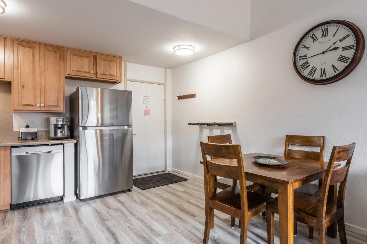 Summit #256 - Top Floor Summit 1 Bedrm 1 Bathrm Condo Just Steps Too Little Eagle Lodge Sleeps 4 Mammoth Lakes Eksteriør billede
